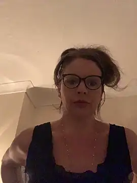 CherryCe online show from 21, 12, 2025