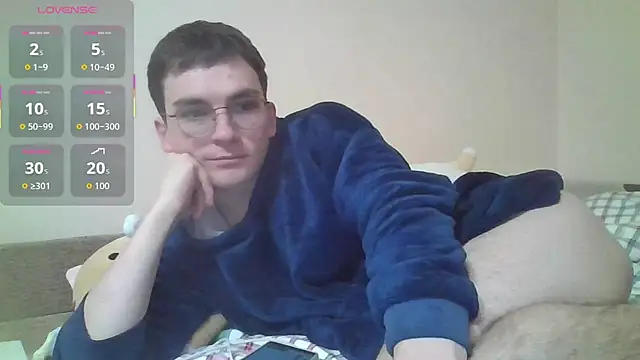 Snapshot of leo_cutie chatting on 11, 2, 2026 leo cutie online show from 11, 2, 2026
