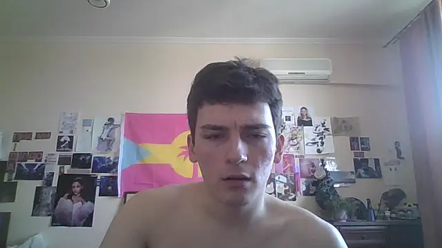 Snapshot of leo_cutie chatting on 1, 3, 2026 leo cutie online show from 1, 3, 2026