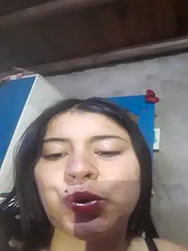Estefanny Lolyy online show from 22, 5, 2026