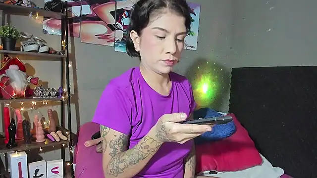 Shadia Squirt online show from 21, 10, 2025