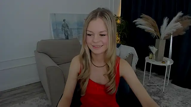 MidnighteAura online show from 28, 6, 2026