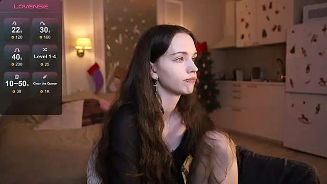 lunaice   online show from 17, 12, 2025