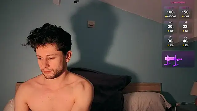 Snapshot of EvanIz101 chatting on 7, 2, 2026 EvanIz101 online show from 7, 2, 2026