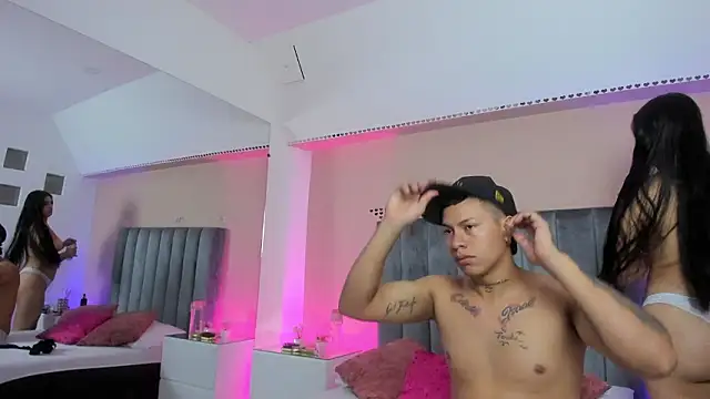 kaylaa sex online show from 6, 3, 2026