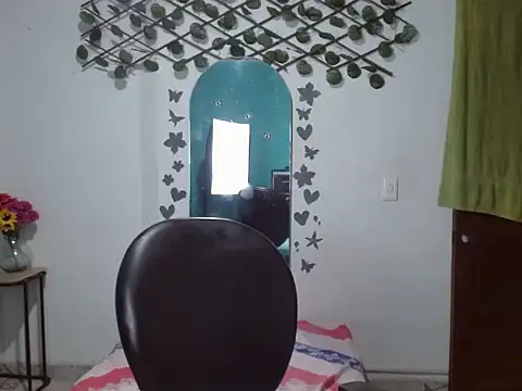 Andreaebony online show from 5, 2, 2026