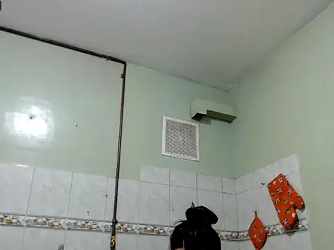 MisNicol online show from 25, 2, 2026