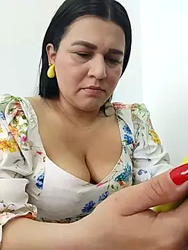 Snapshot of Maira-11 chatting on 17, 12, 2025 Maira-11 online show from 17, 12, 2025