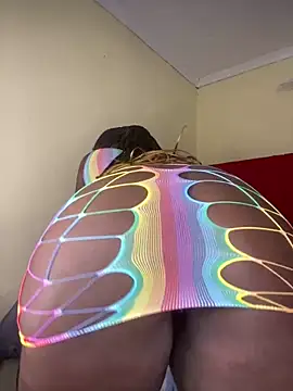 Snapshot of GiantClithpee chatting on 10, 4, 2026 GiantClithpee online show from 10, 4, 2026