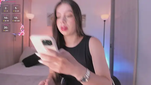 Snapshot of saracavali chatting on 15, 12, 2025 saracavali online show from 15, 12, 2025