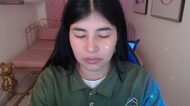 Nina harpper  online show from 3, 2, 2026