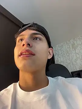 Lander Cruz online show from 16, 12, 2025