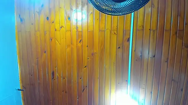 exxxtrabigboobs online show from 17, 12, 2025