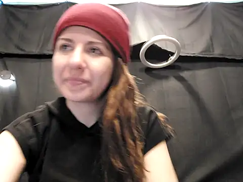 NatyMia online show from 19, 12, 2025