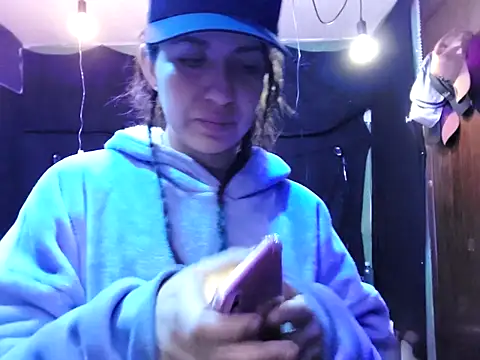 NatyMia online show from 21, 12, 2025