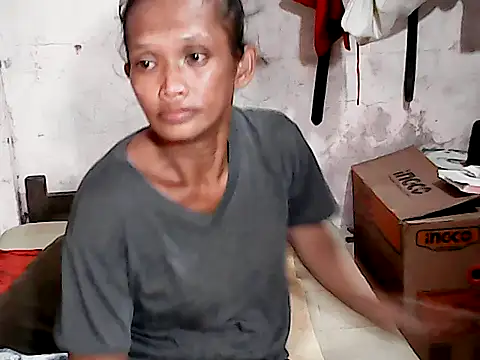 Snapshot of shimmirlyn_89 chatting on 3, 12, 2025 shimmirlyn 89 online show from 3, 12, 2025