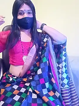 Lovely Ladyboy star online show from 30, 4, 2026
