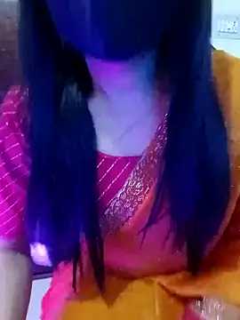 Lovely Ladyboy star online show from 11, 5, 2026