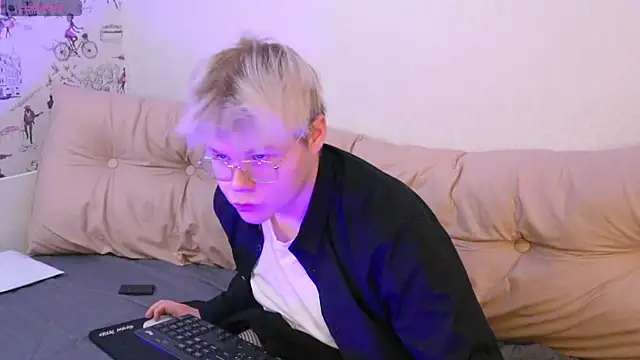 Brian Mils online show from 14, 12, 2025