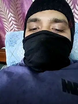 Snapshot of samsexjuice chatting on 21, 12, 2025 samsexjuice online show from 21, 12, 2025