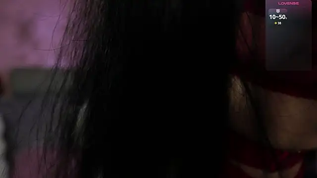 AryaTalisa online show from 14, 12, 2025