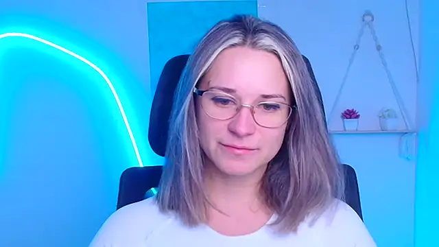 Melodie Aster online show from 12, 1, 2026