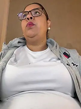 Snapshot of Carameloswing1 chatting on 22, 2, 2026 Carameloswing1 online show from 22, 2, 2026