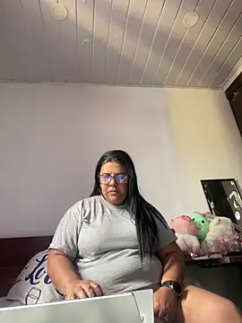 Snapshot of Carameloswing1 chatting on 7, 3, 2026 Carameloswing1 online show from 7, 3, 2026