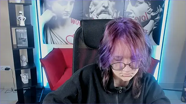 Sylvia Reed online show from 18, 12, 2025