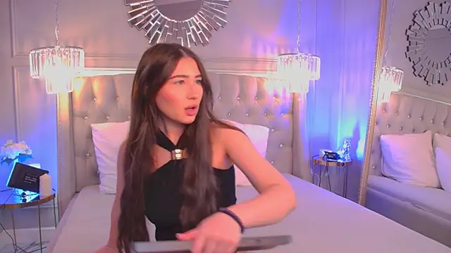 LisaDeviss online show from 25, 4, 2026