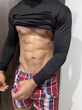 BrunoHot  online show from 17, 12, 2025