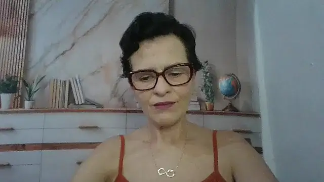 Luna-Hot0802 online show from 6, 3, 2026