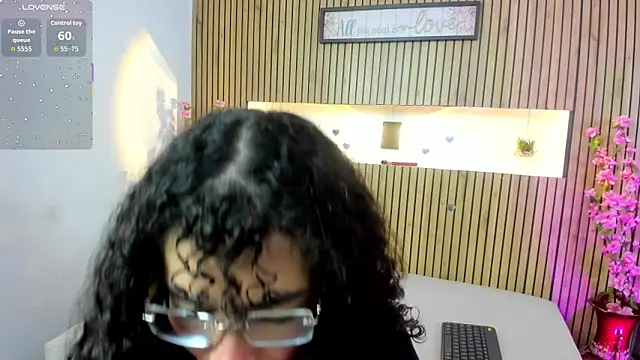 Snapshot of madison_shelby chatting on 20, 12, 2025 madison shelby online show from 20, 12, 2025