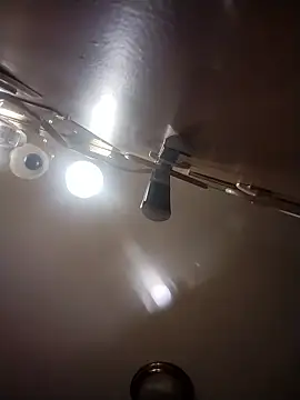 Snapshot of bigjohnson2914 chatting on 19, 12, 2025 bigjohnson2914 online show from 19, 12, 2025