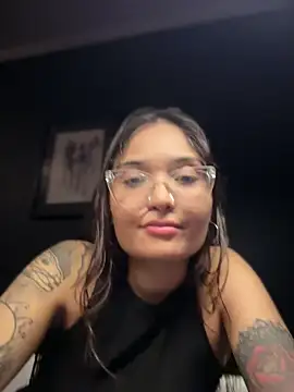 Snapshot of LuXarumi chatting on 7, 1, 2026 LuXarumi online show from 7, 1, 2026