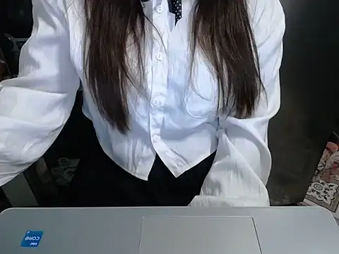 maian love online show from 30, 4, 2026
