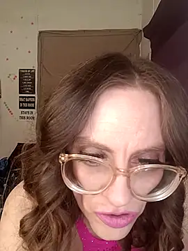 snowbird1117 online show from 23, 2, 2026