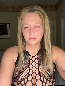 MissyLovelace online show from 15, 5, 2026