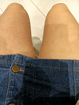 Baby-Linh online show from 8, 1, 2026