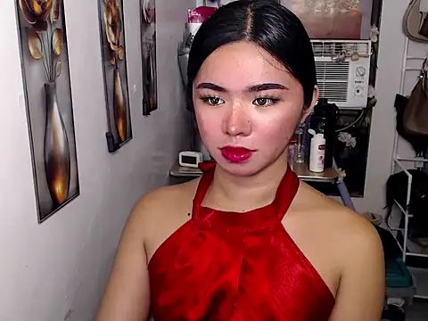 Snapshot of voganmarie chatting on 7, 7, 2026 voganmarie online show from 7, 7, 2026