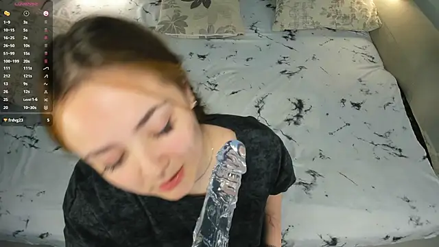 Snapshot of Malony_wotsson chatting on 22, 12, 2025 Malony wotsson online show from 22, 12, 2025