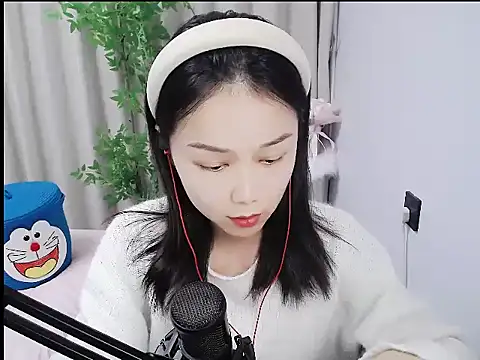 mili923 online show from 14, 12, 2025