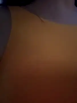 flor model online show from 15, 12, 2025