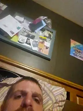 Legtrembler1 online show from 11, 2, 2026