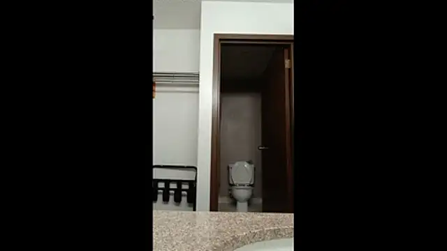 iLOVETRAY96 online show from 7, 1, 2026