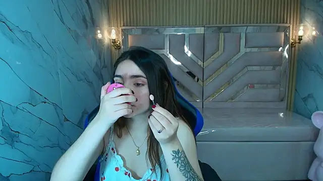 emily  r  online show from 4, 2, 2026