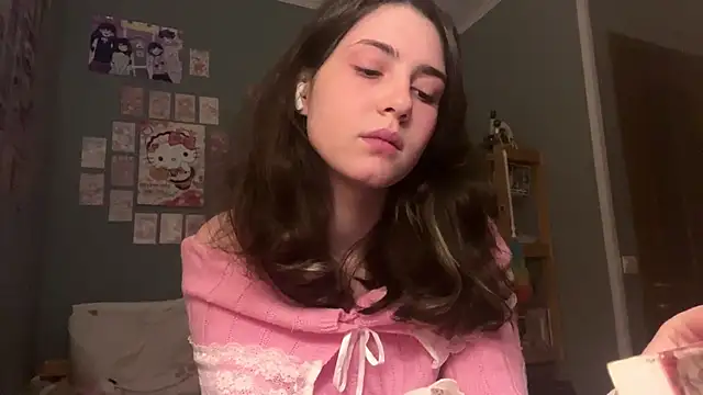 Snapshot of UnaskedGod chatting on 15, 12, 2025 UnaskedGod online show from 15, 12, 2025