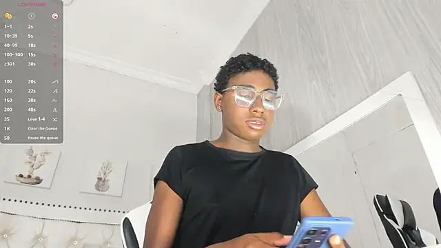 teylor lovee online show from 19, 3, 2026