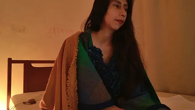 MoonLipsON- online show from 2, 7, 2026