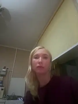 KisJeni online show from 17, 12, 2025